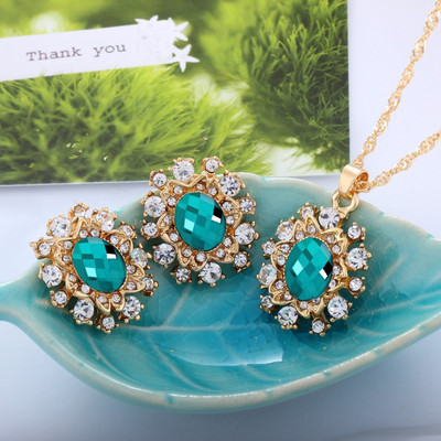 Set dama - colier si cercei cu pietre colorate