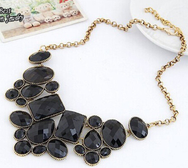 NOU Colier de dama actual in mai multe culori