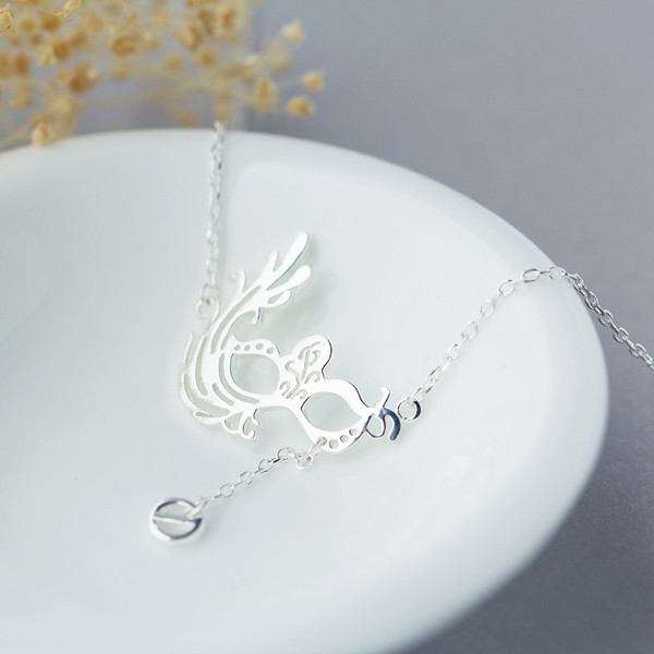 Περιδέραιο περιστασιακής κυρίας σε ασημένιο με κρεμαστό κόσμημα