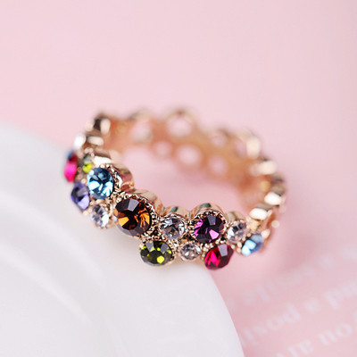 Дамски модерен пръстен с цветни камъни