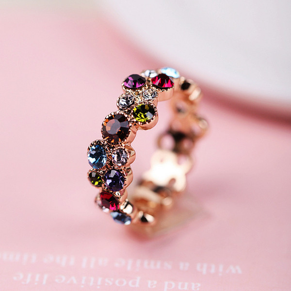Κυρίες μοντέρνο δαχτυλίδι με έγχρωμες πέτρες