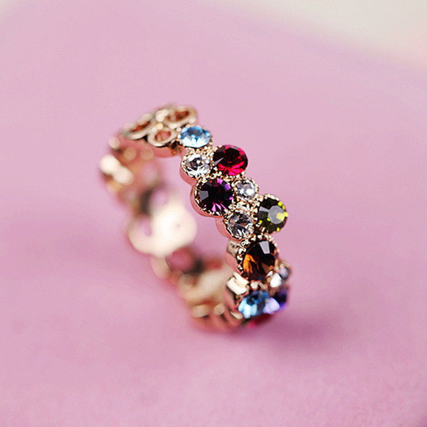 Κυρίες μοντέρνο δαχτυλίδι με έγχρωμες πέτρες