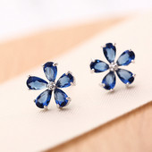 Κυρίες μόδας σκουλαρίκια με πέτρες σε τέσσερα χρώματα