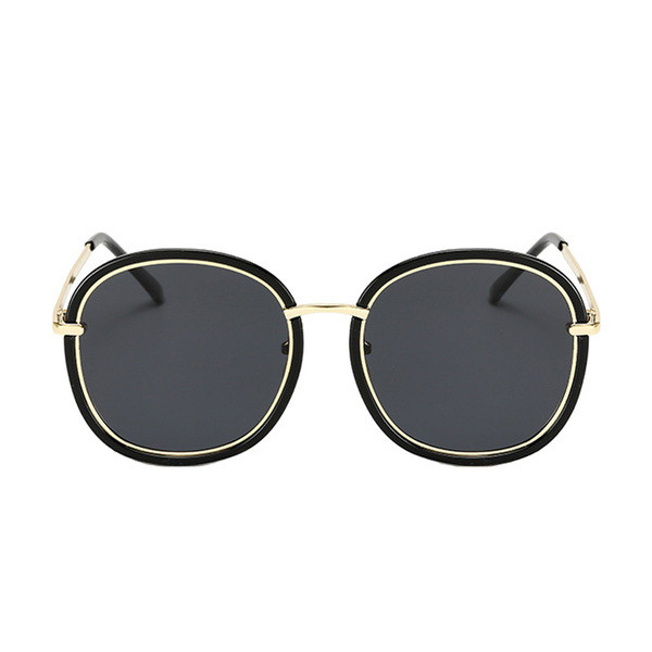 Női napszemüveg tükrös lencsékkel, kerek formával több színben