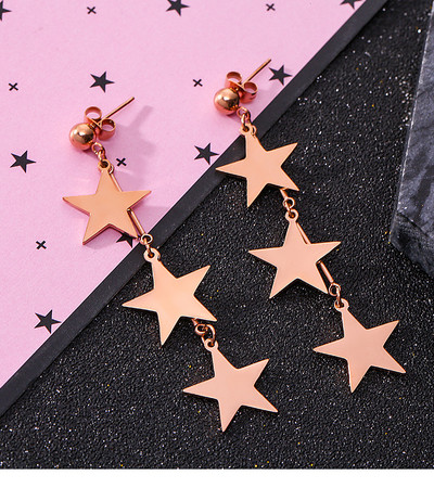 Κυρίες μακρύ σκουλαρίκια σε χρυσό χρώμα με μενταγιόν