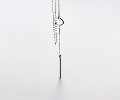 Stílusos női nyaklánc medállal két modell