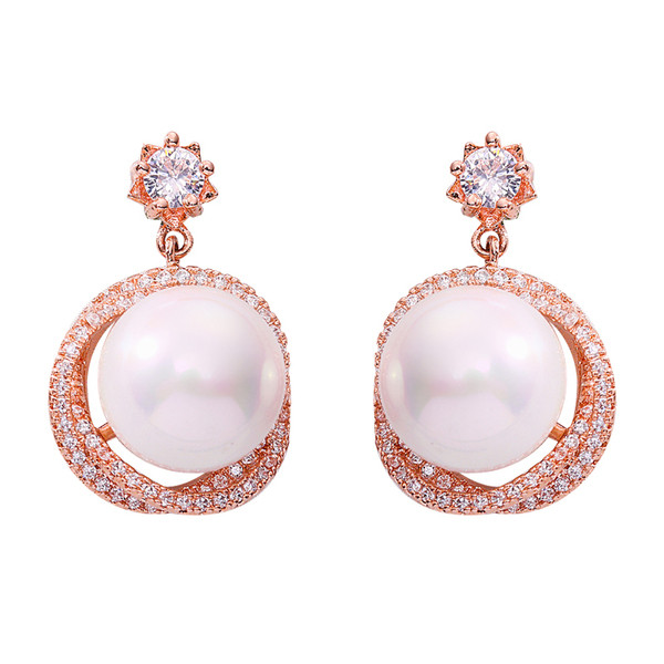 Κυρίες κομψά σκουλαρίκια σε ασημί και χρυσό χρώμα