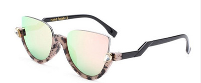 Model nou de ochelari de dama in mai multe culori