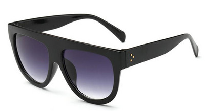 Aktuális női napszemüveg széles kerettel több színben