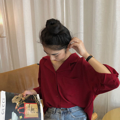 Stílusos női ing zsebbel piros és fekete színben