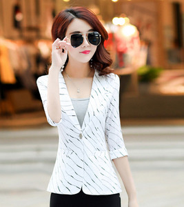 Modern női kabát 3/4-es ujjal, három színben