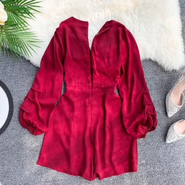 Salopeta de dama eleganta cu decolteu in V in mai multe culori