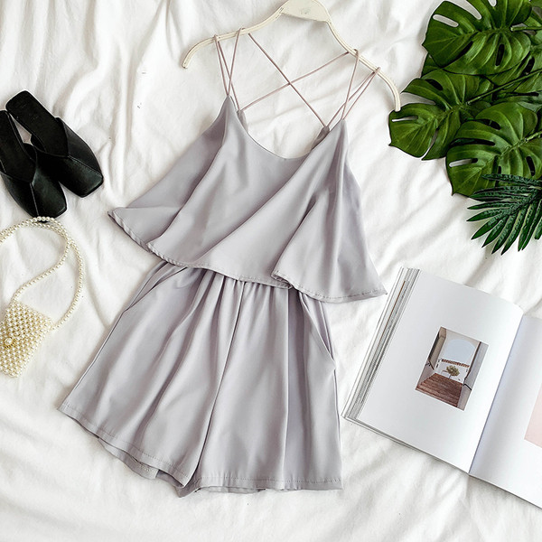 Modern női nyári overál vékony pántokkal több színben