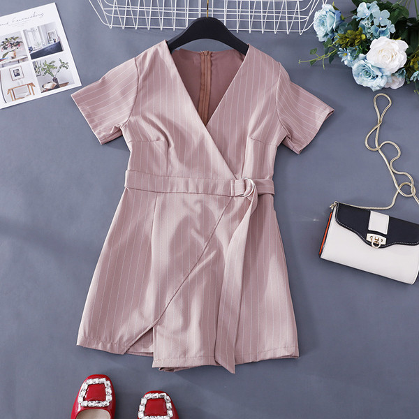 Δερμάτινη επίστρωση κυματοειδής με ντεκολτέ σε σχήμα V σε διάφορα χρώματα