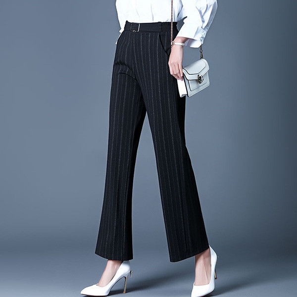 Μοντέρνα κυρίες παντελόνια με ζώνη