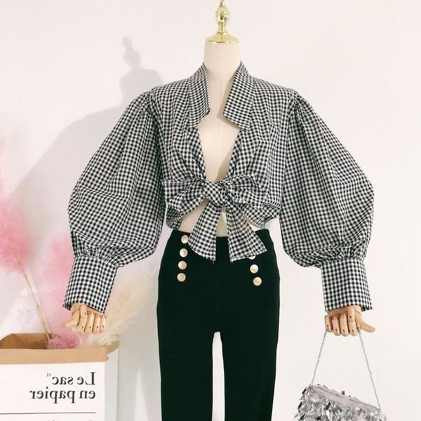 Cămașă de damă modernă model scurtă cu mâneci largi în două culori