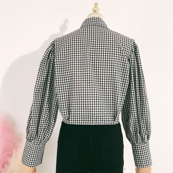 Cămașă de damă modernă model scurtă cu mâneci largi în două culori