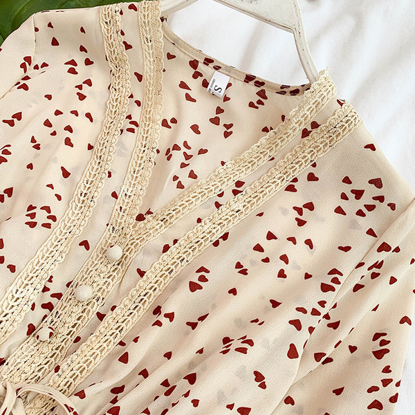 Cămașă modernă de damă cu șireturi și model în două culori