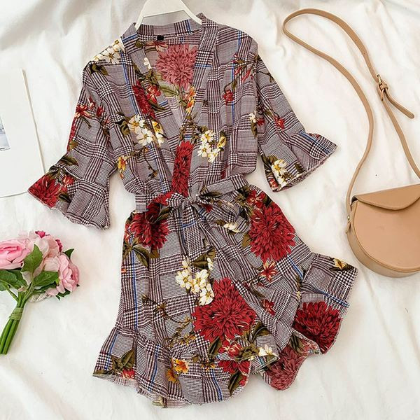 Stílusos női overál virágmotívumokkal, két színben