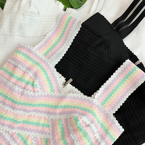 Top scurt de damă modern în trei culori