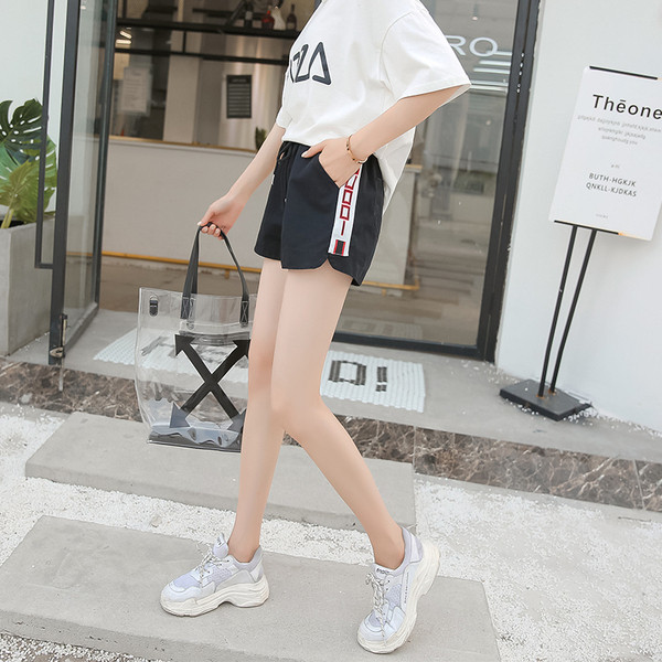 Női sportnadrág három színben nyakkendővel