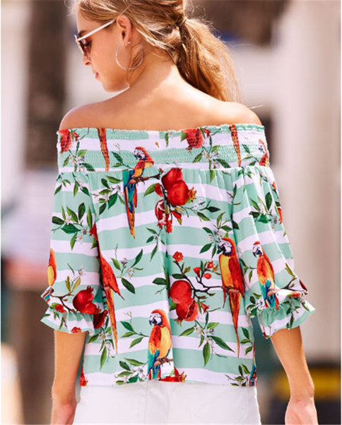 Bluză de damă modernă cu model colorat și mâneci 3/4