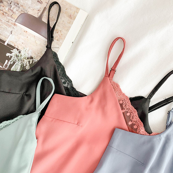 Modern női felső csipkével, hat színben