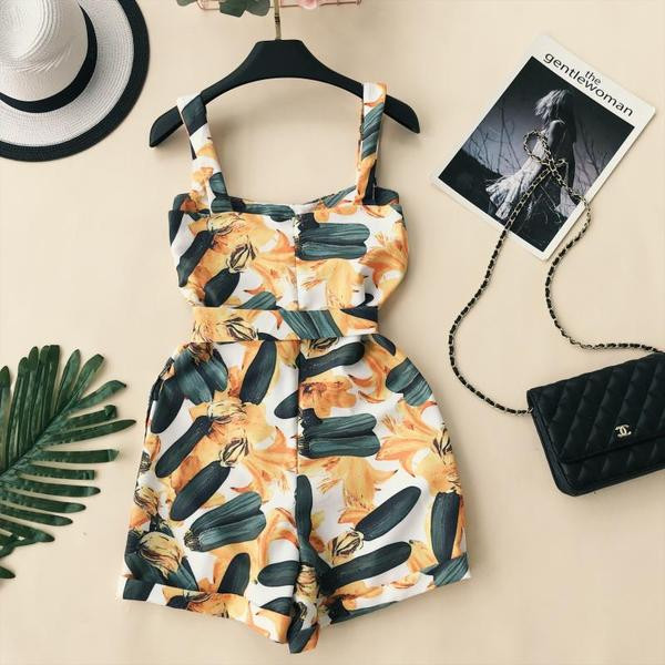 NOU Salopete de dama actuale cu motive florale