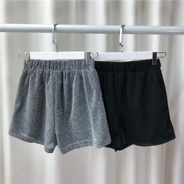 Pantaloni scurți de damă cu talie înaltă - două culori