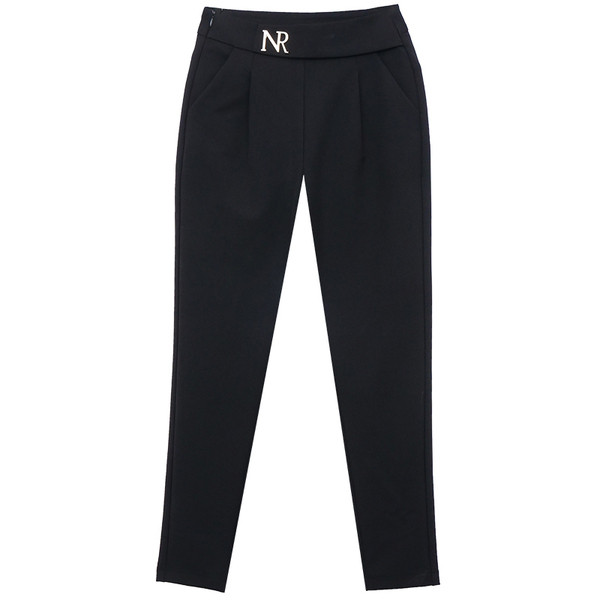 Stílusos női nadrág fekete színben, fém elemmel