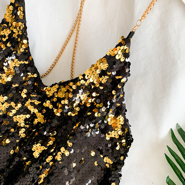 Stílusos női felső, flitteres díszítéssel, két színben