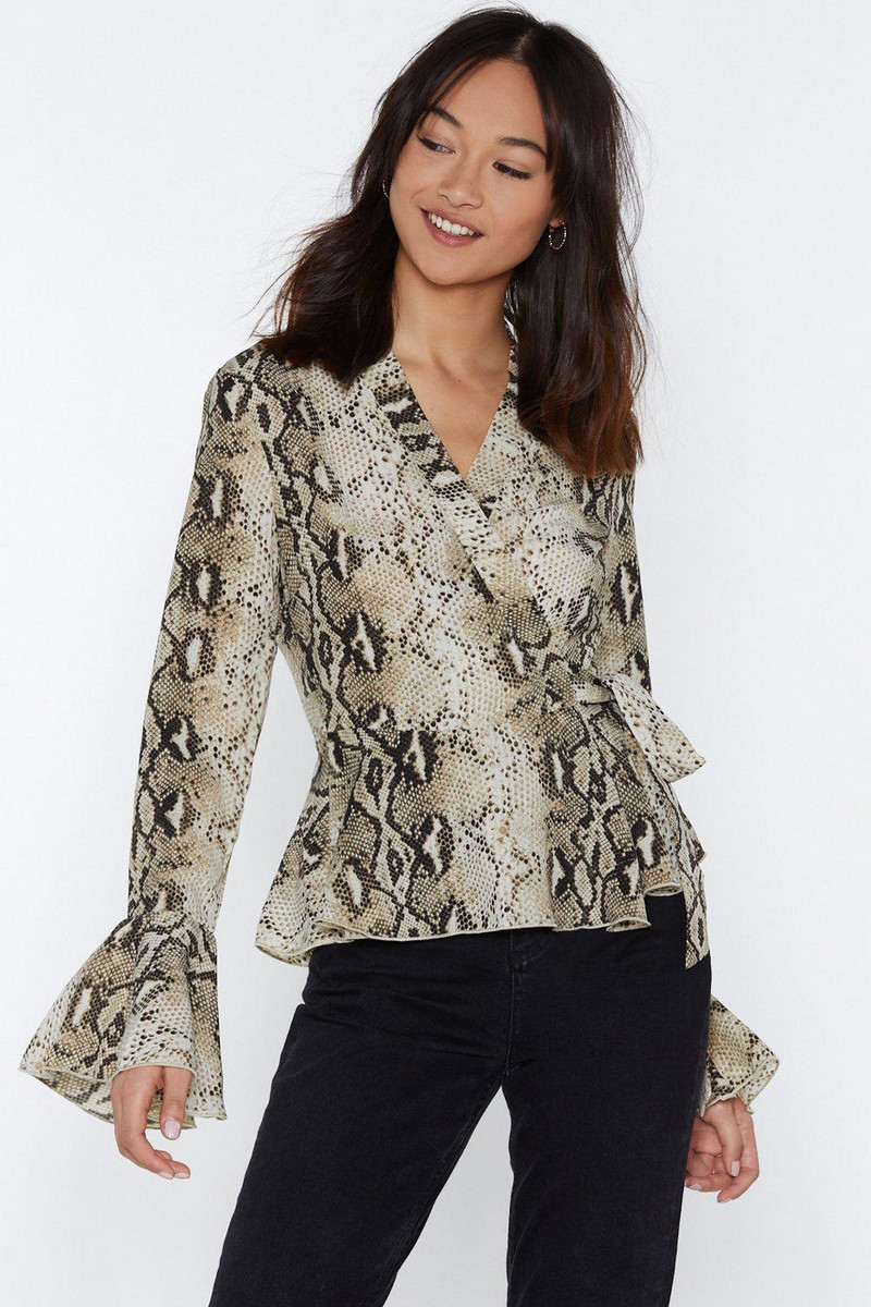 Modern női ing jobbos és lótusz ujjú