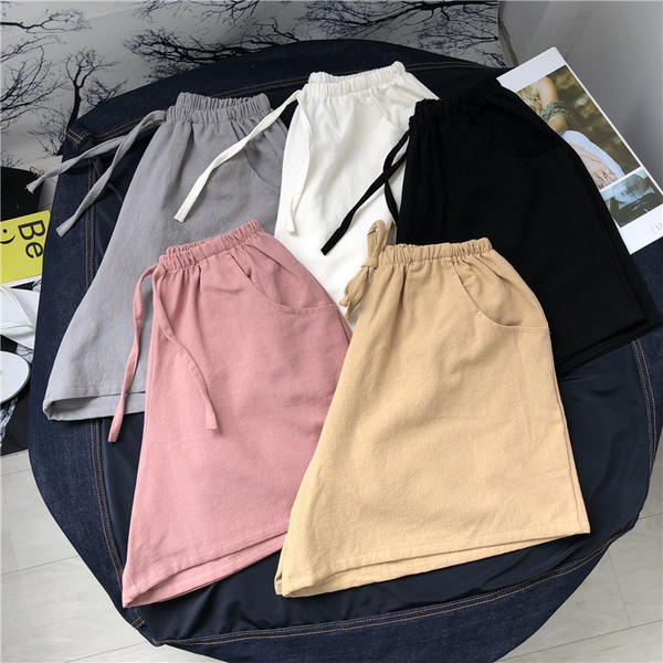 Pantaloni scurți de damă cu cravate și buzunare în cinci culori