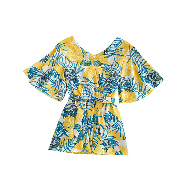 Stílusos női blúz rövid ujjal és övvel több színben