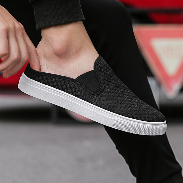 Férfi alkalmi mokaszin gumírozással, három színben