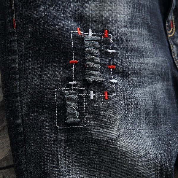 Blugi moderni pentru barbati scurti cu broderie