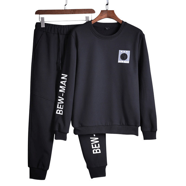 Αθλητικό ανδρικό σετ από δύο μέρη με επιγραφές σε μαύρο και γκρι χρώμα