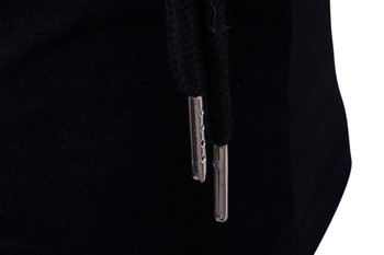 Аактуална мъжка тениска с елемент-връзки в черен цвят 