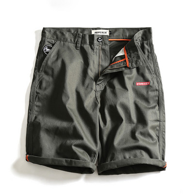 Sport-alkalmi férfi rövidnadrág zsebekkel, három színben