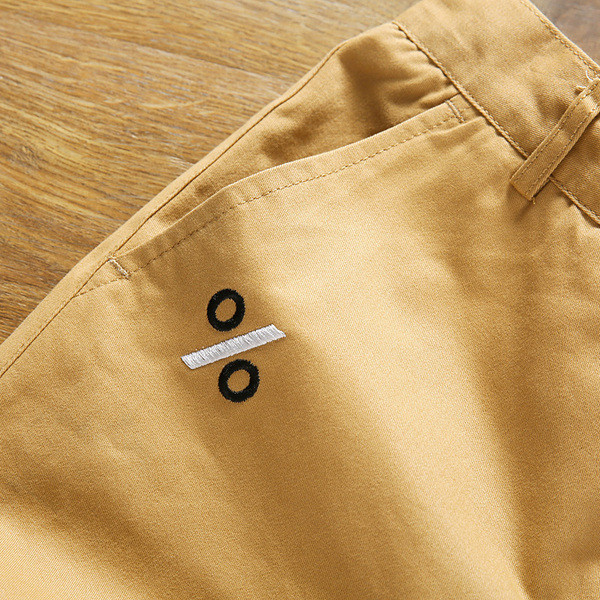 Aktuális férfi rövidnadrág négy színben