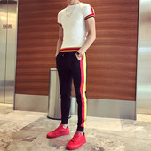 Sportos férfi szett színes szegéllyel két modellben