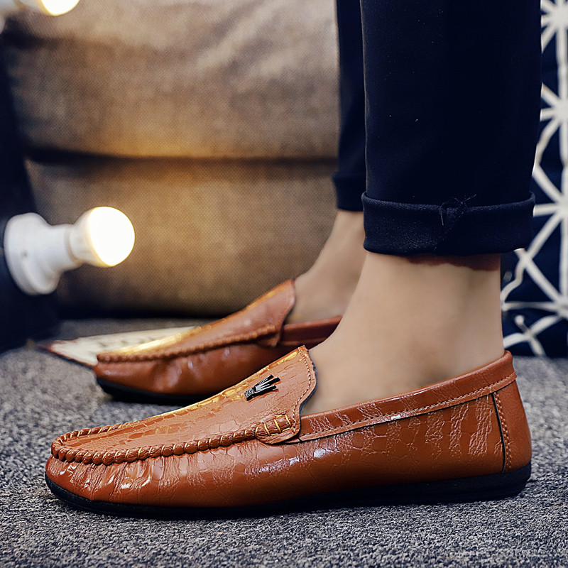 Mocasini eleganti pentru barbati din piele ecologica in doua culori