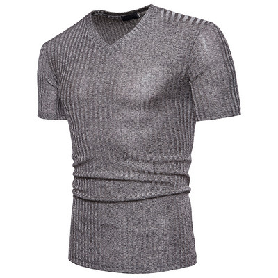 Modern férfi póló V-nyakkal több színben