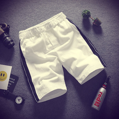 Pantaloni scurți pentru bărbați în mai multe culori cu margini colorate