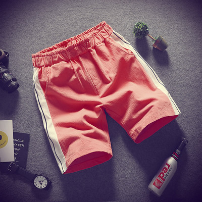 Pantaloni scurți pentru bărbați în mai multe culori cu margini colorate