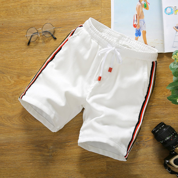 Pantaloni scurți sport și casual pentru bărbați în trei culori