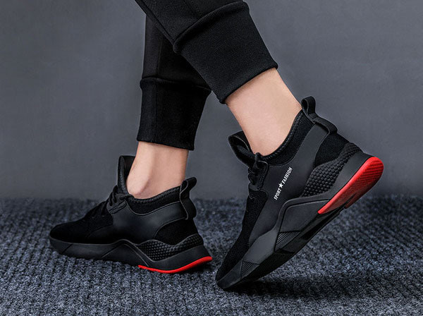 Adidasi sport barbati cu talpa groasa de culoare neagra - doua modele