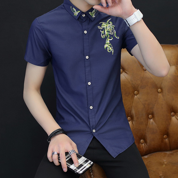 Aktuális férfi ing három színben hímzéssel és gombokkal