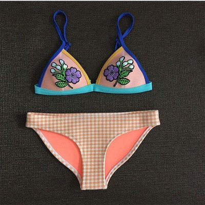 Nou costum de baie modern pentru doamne în două părți cu broderie