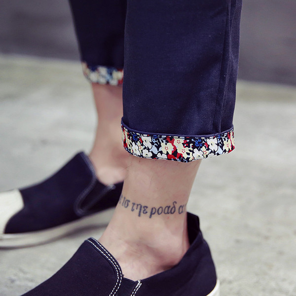 Divatos férfi nadrág több színben - Slim modell